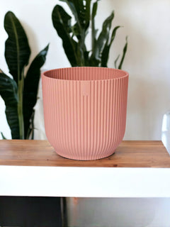 Rosafarbener Blumentopf von Elho – D25 x H23